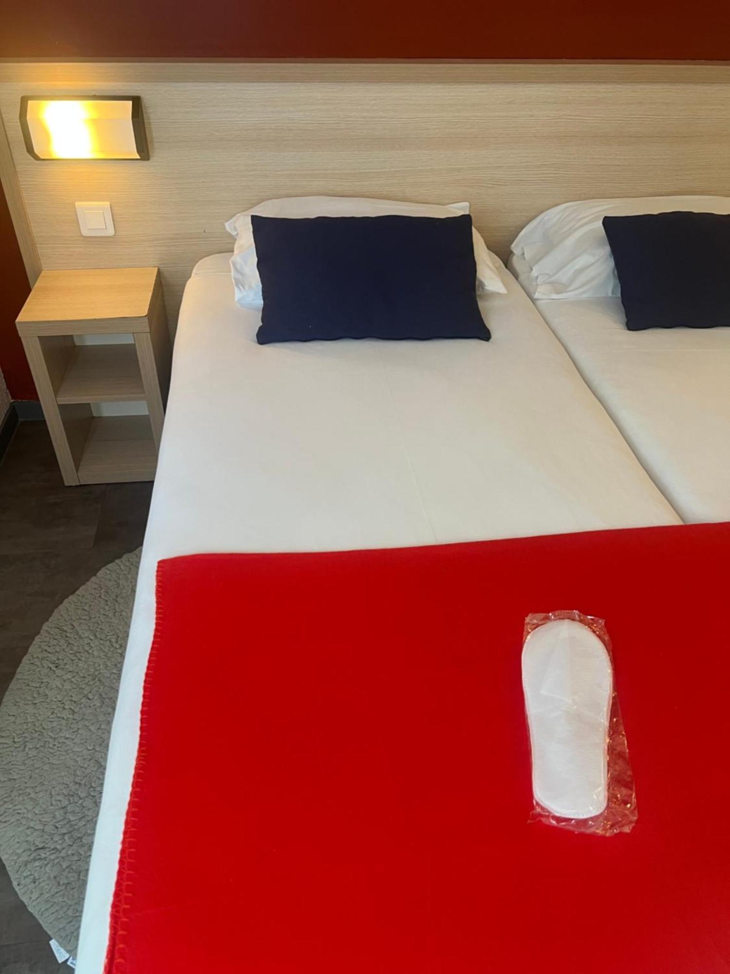 Budget Hotel Melun Sud - Dammarie Les Lys Exterior photo